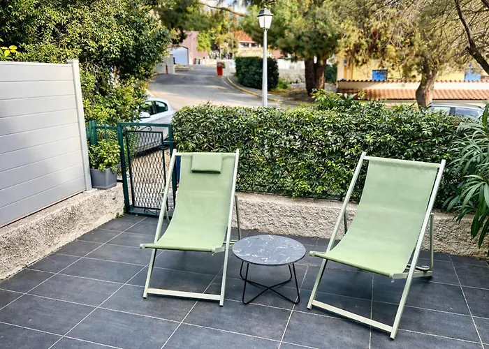2 Suites With Private Bathrooms Quiet Terrace Parking